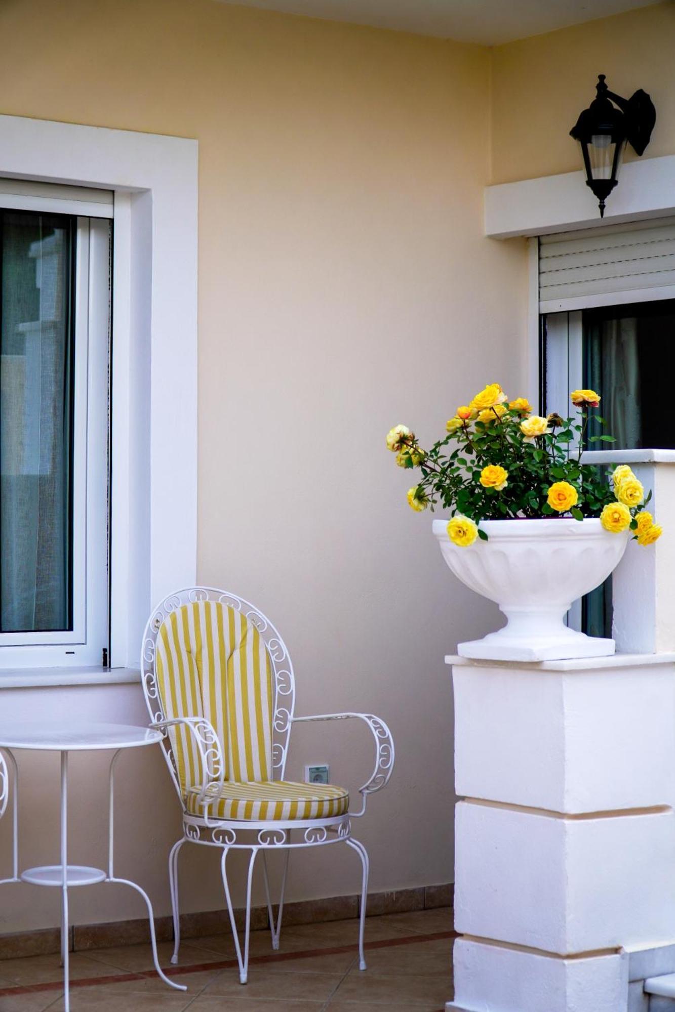 Cozy Artemis House Near Athens Airport Daire Dış mekan fotoğraf